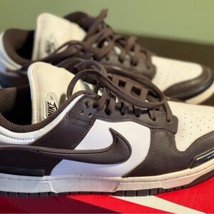 Nike White and Brown Sneakers Classic Design